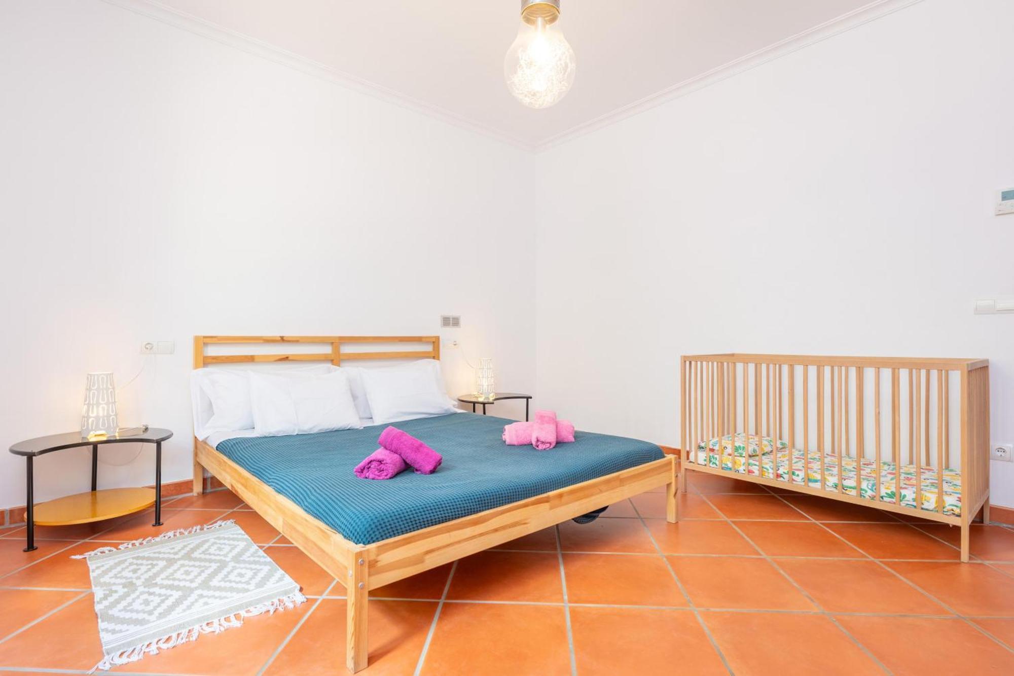 Turixant Dalt Villa *
