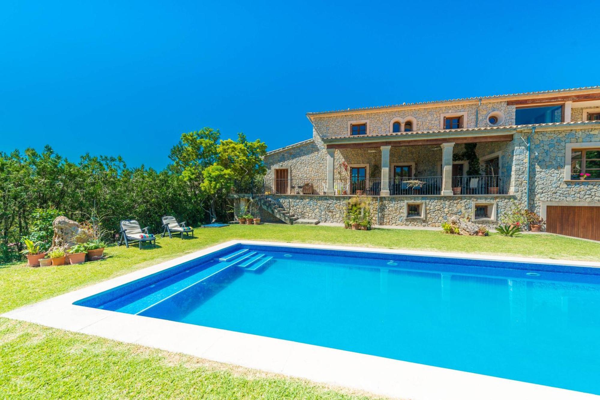 Turixant Dalt Villa